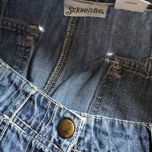 high waisted, straight leg, calf-high jeans - Picture 4 of 4